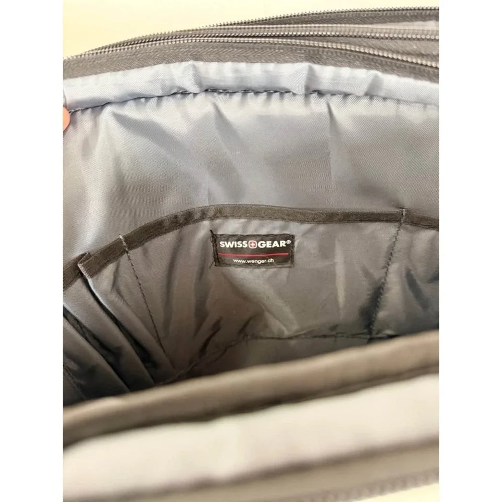 SwissGear Laptop Briefcase Messenger Bag Black Padded Computer Work Business Bag